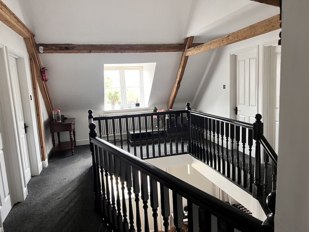 Olde Hall