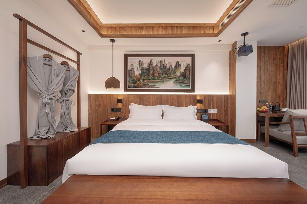 Zhangjiajie Valley Love Holiday Hotel