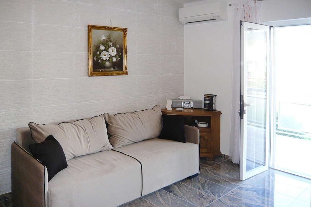 Apartment Adelheid in Biograd Near Drazica Beach