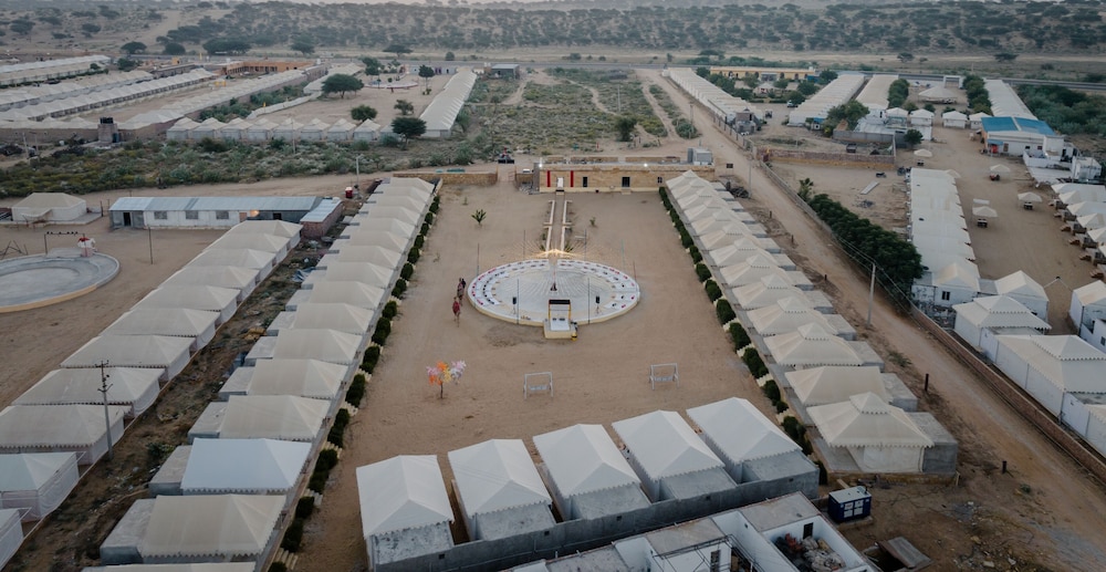 CAMP JAISALMER INN