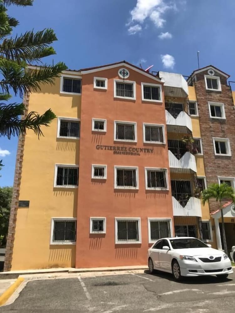 Residencial Gutierrez country view 5