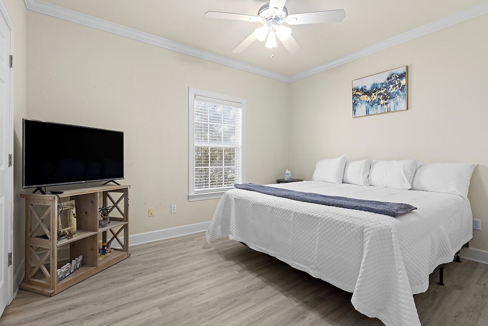 Park Avenue 214 by Southern Vacation Rentals