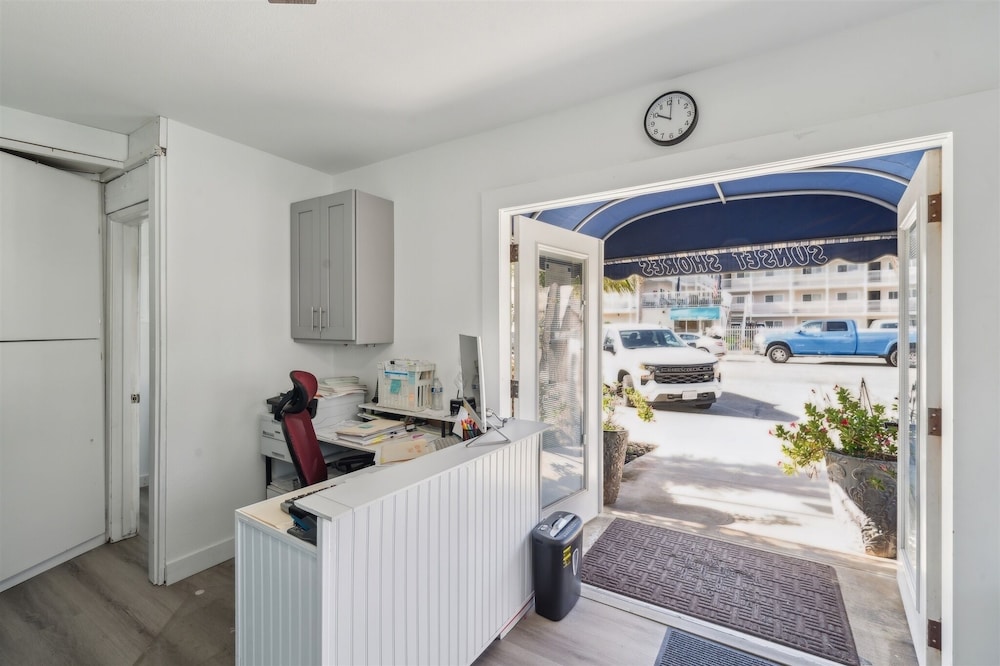 4950 Sandyland Road #127 Condo by RedAwning