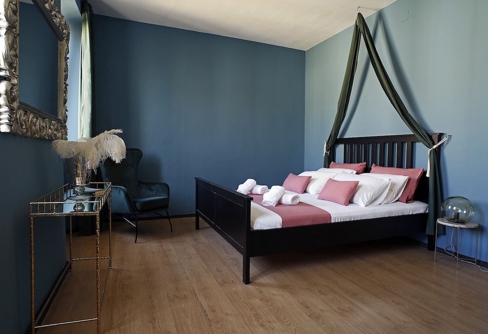 Pheelia Suite by Corfuescapes view 5