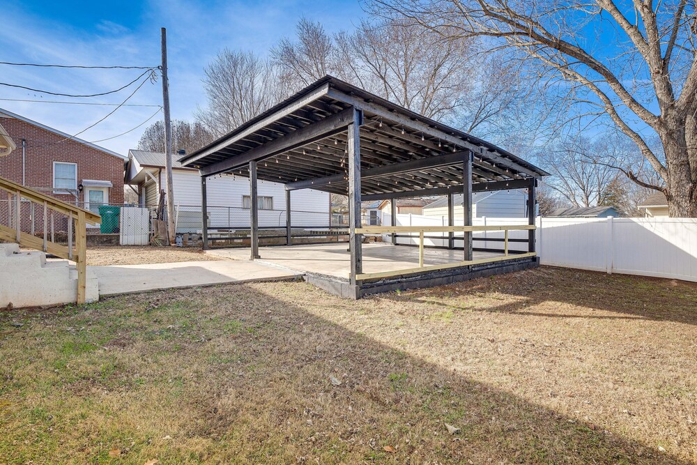 Winchester Vacations - Winchester Home w/ Views Near Tims Ford Lake! - Property Image 7