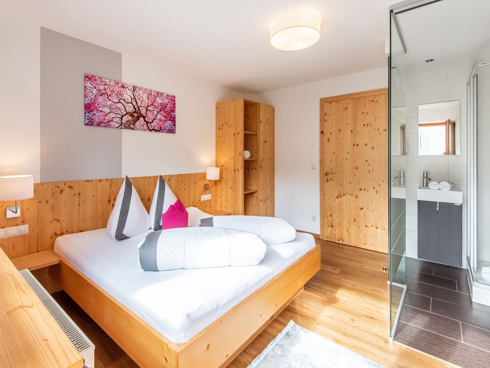 Apartment in Otztal With Balcony