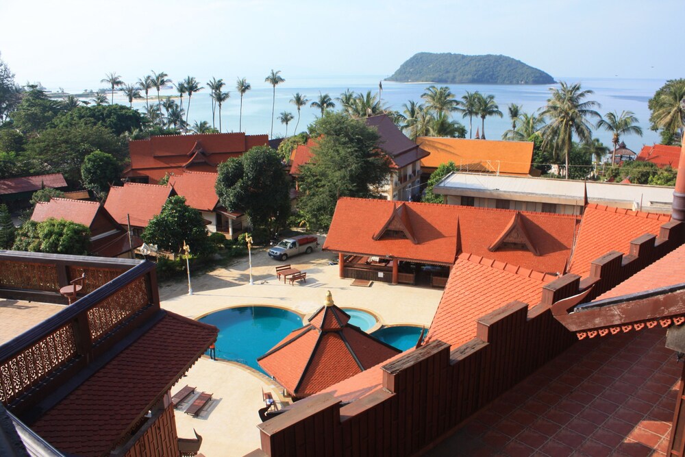 Grand Sea Beach Resort