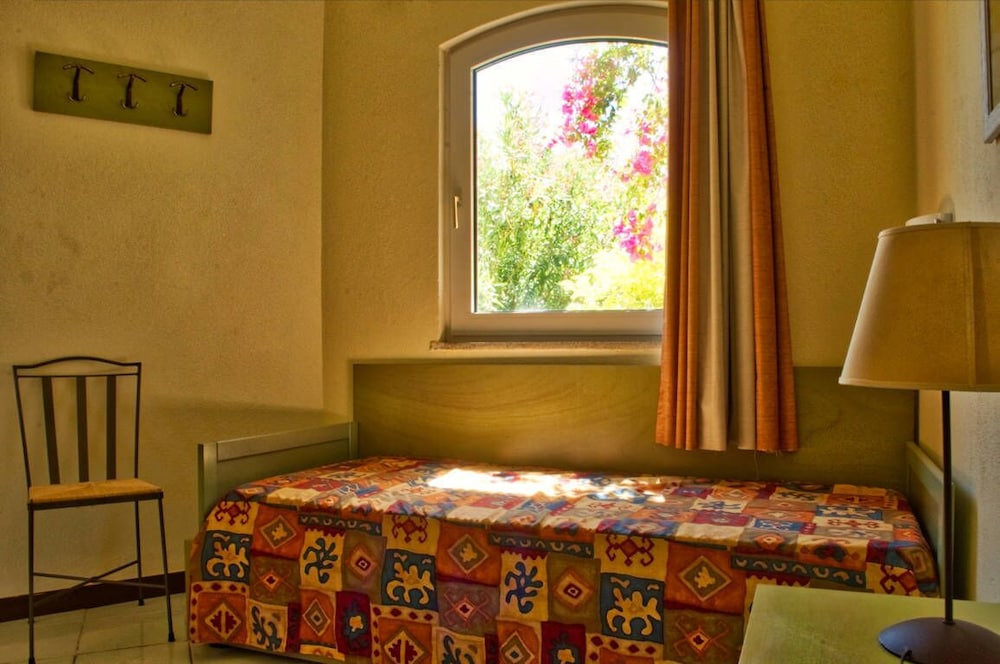 Cottage-apartment On The Coast In Rural Bliss photo 4