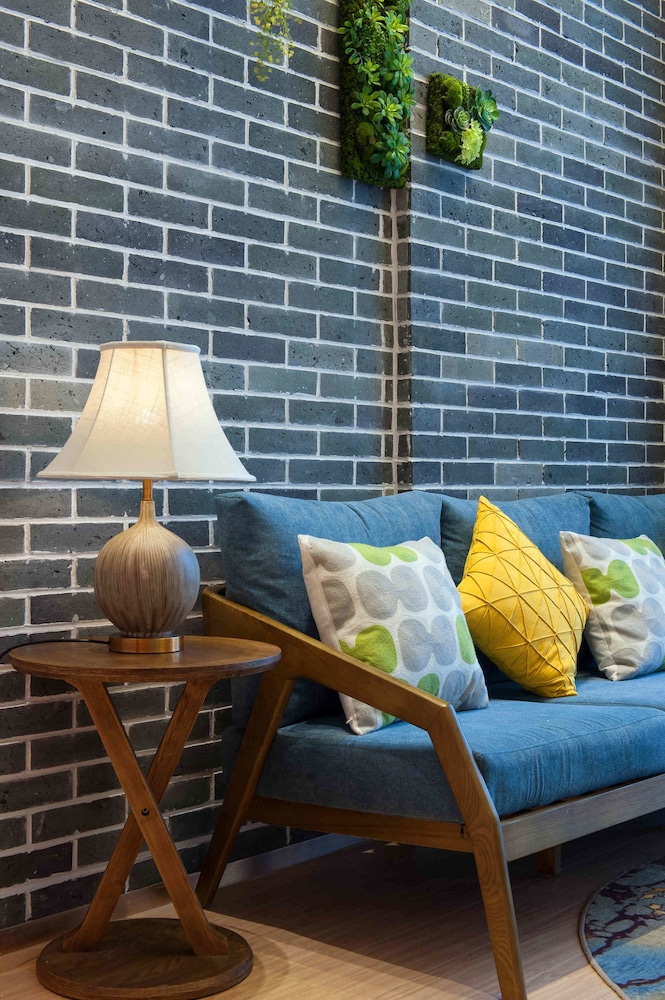 YS Lida Square Apartment