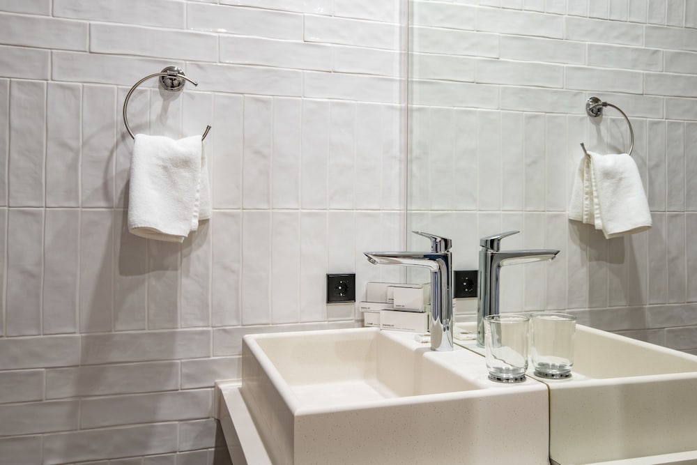 Apart Hotel by Parmigiano Group