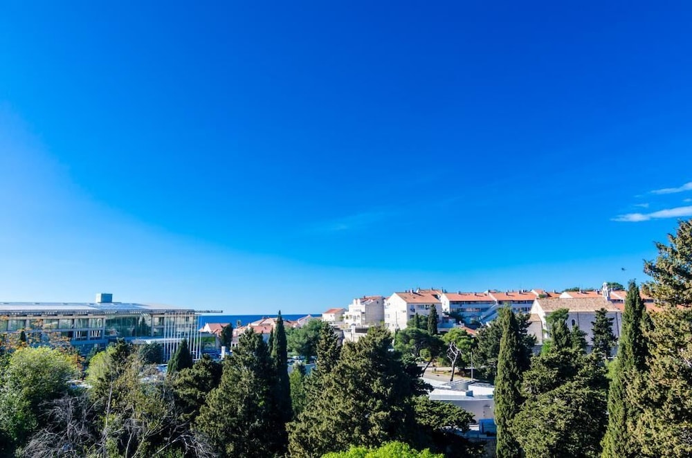 Apartment Magellan Four