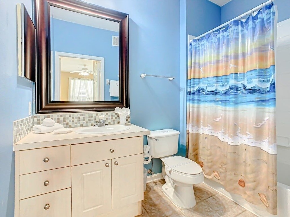 Spacious 3br Condo Near Disney W/ Resort Amenities 3 Bedroom Condo