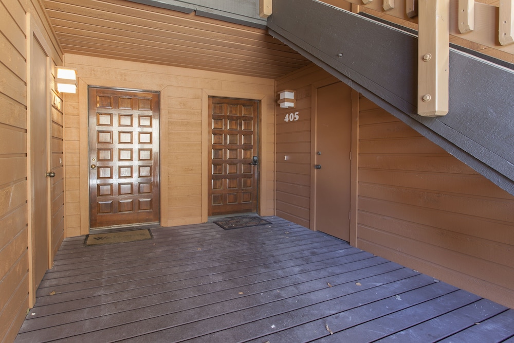 Snowcreek 405 Phase III