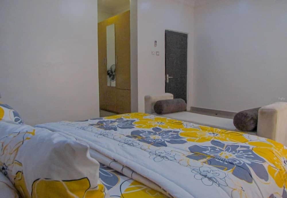 UPGATES ENTERPRISE -HOMES & SUITES view 4