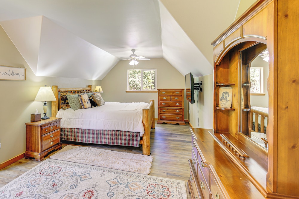 Private Hot Tub: 'enchanted Hideaway' in Lincoln!