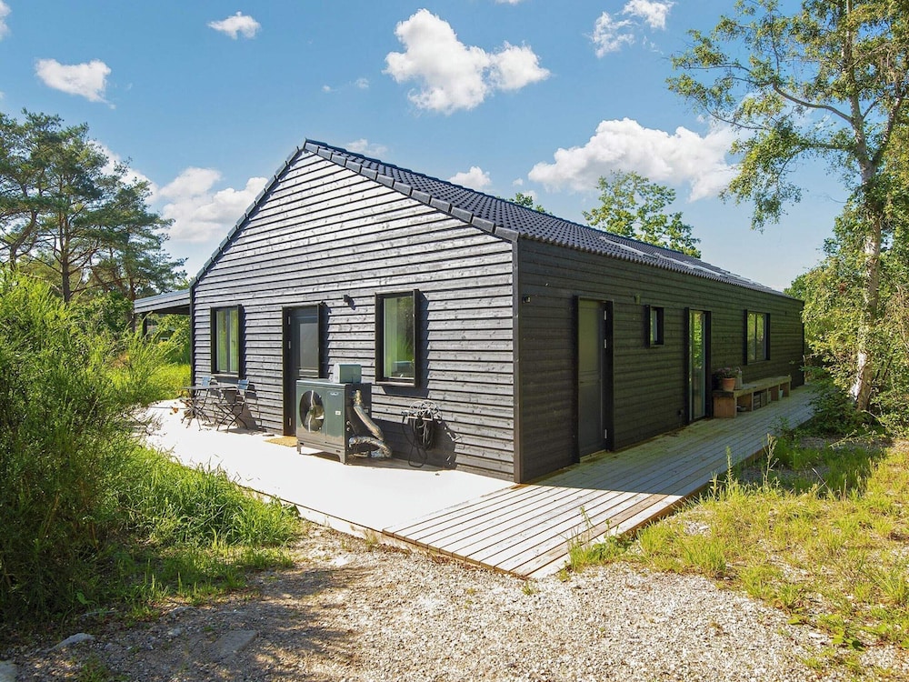10 Person Holiday Home in Ebeltoft view 2
