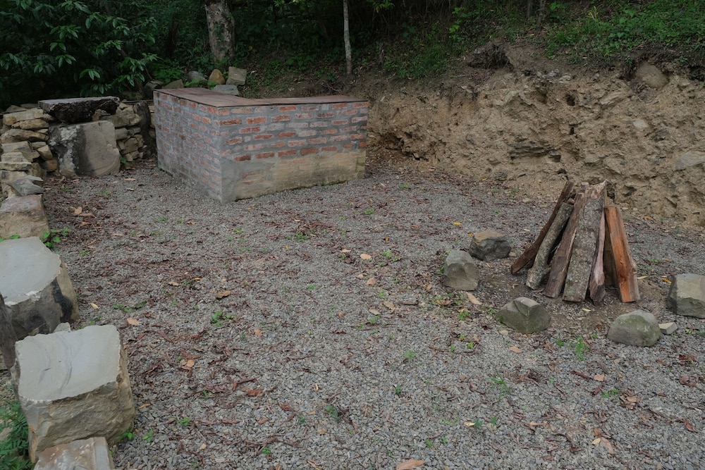 Photo 12