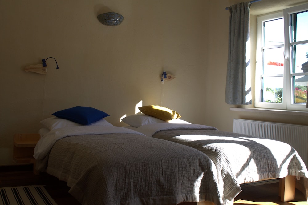 Photo 35