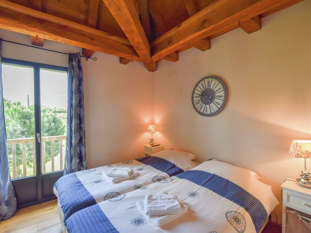 Luxury Villa With Private Sauna, Pool photo 2