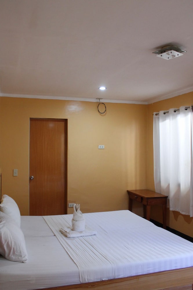 Agustin El Nido Inn