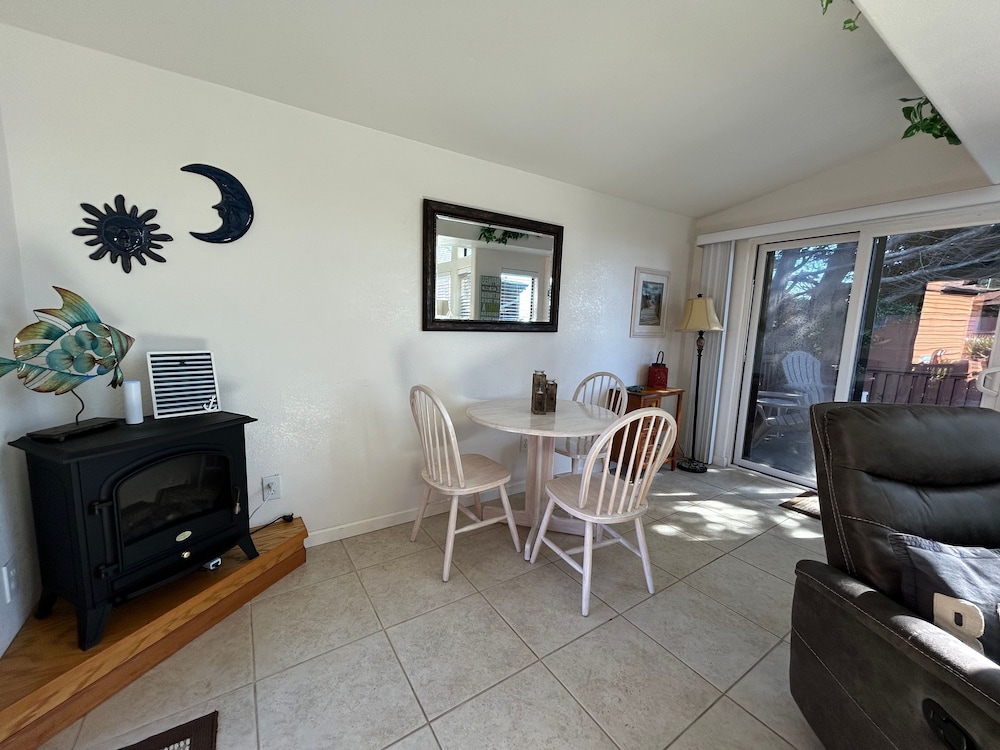 Oceanview Cabin 18 With Private Jacuzzi