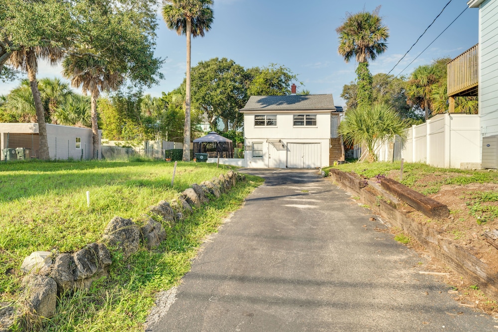Quiet Apt: Walk to Daytona Beach + Water Park!