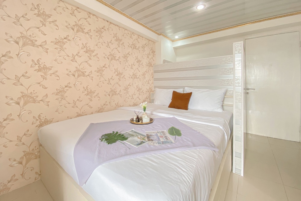 Cozy Studio Apartment Bassura City
