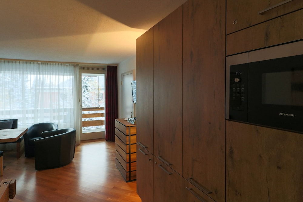 Apartments Cresta