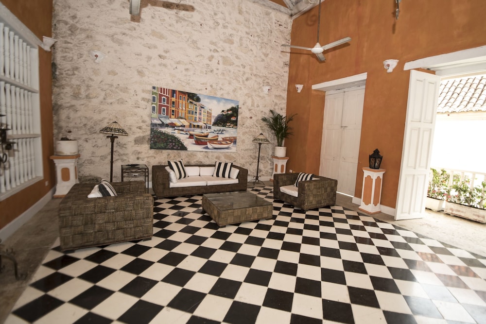 Casa Santo Domingo By Nomad Guru