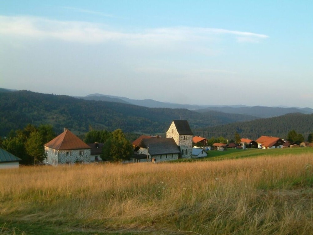 Mitterdorf Modern Retreat