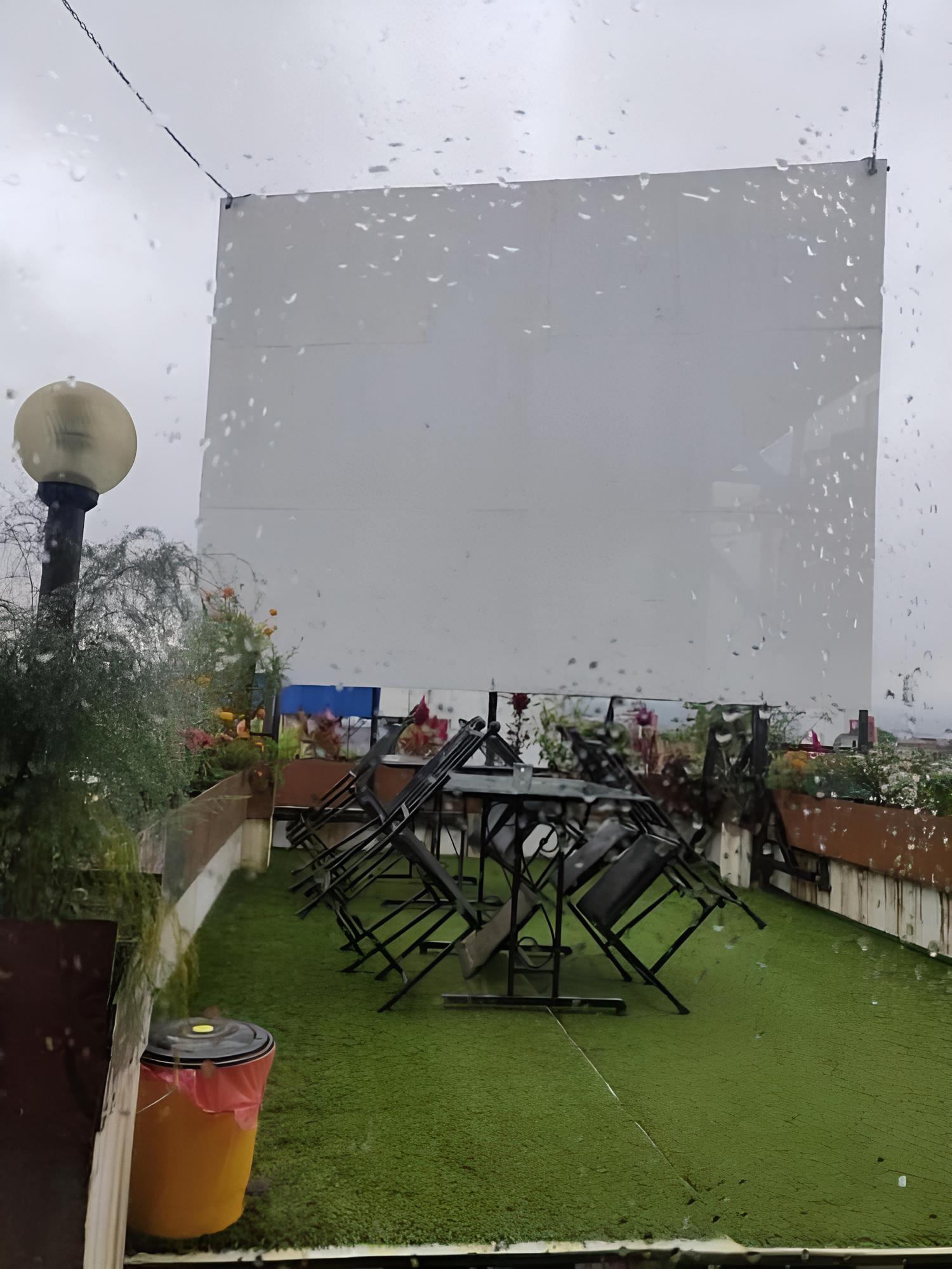 Hotel Yog - Hostel view 3