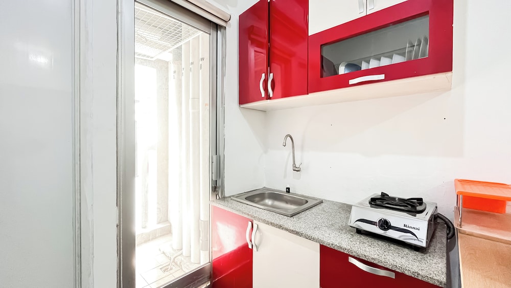 Warm And Homey 2Br Apartment At Green Bay Pluit