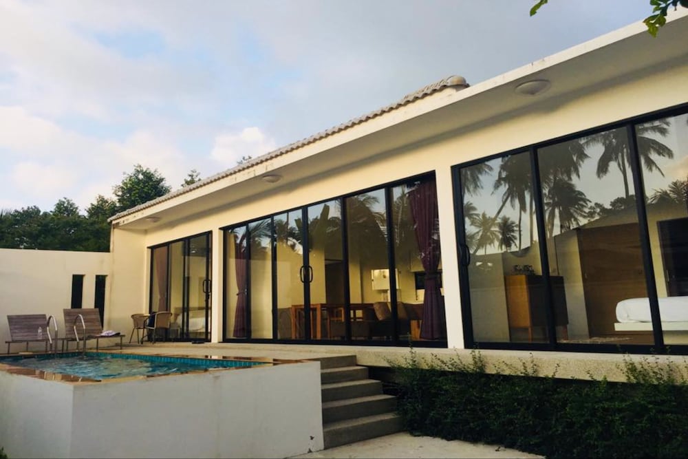 2 Bedroom Villa Tan