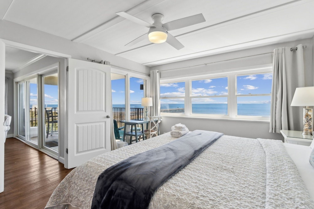 N4 Amelia South 2 Bedroom Condo