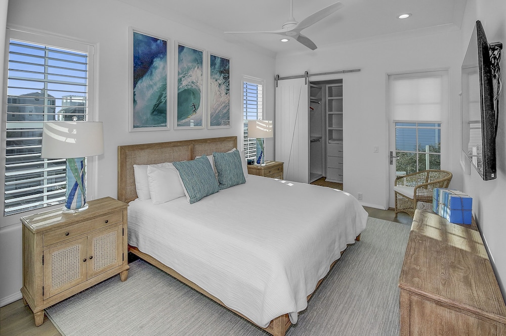 Gulf Views + Private Pool + Close To Seaside 7br/7.5bth 7 Bedroom Home by RedAwning view 3