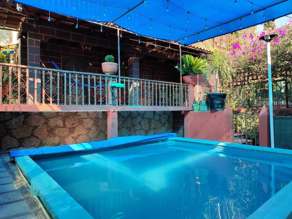 Casa Bugambilias