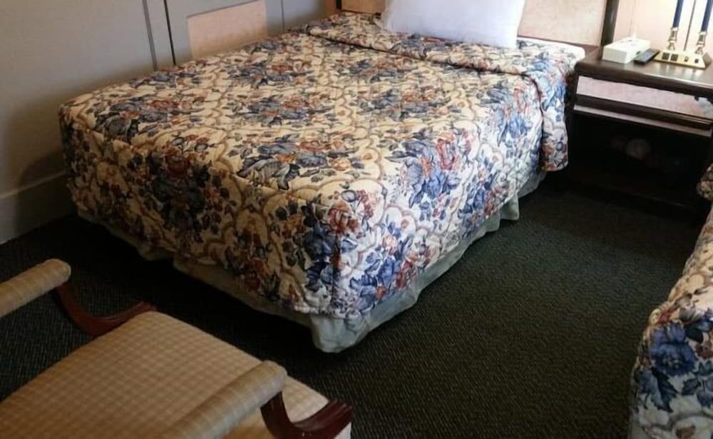 A Voyageur's Guest House