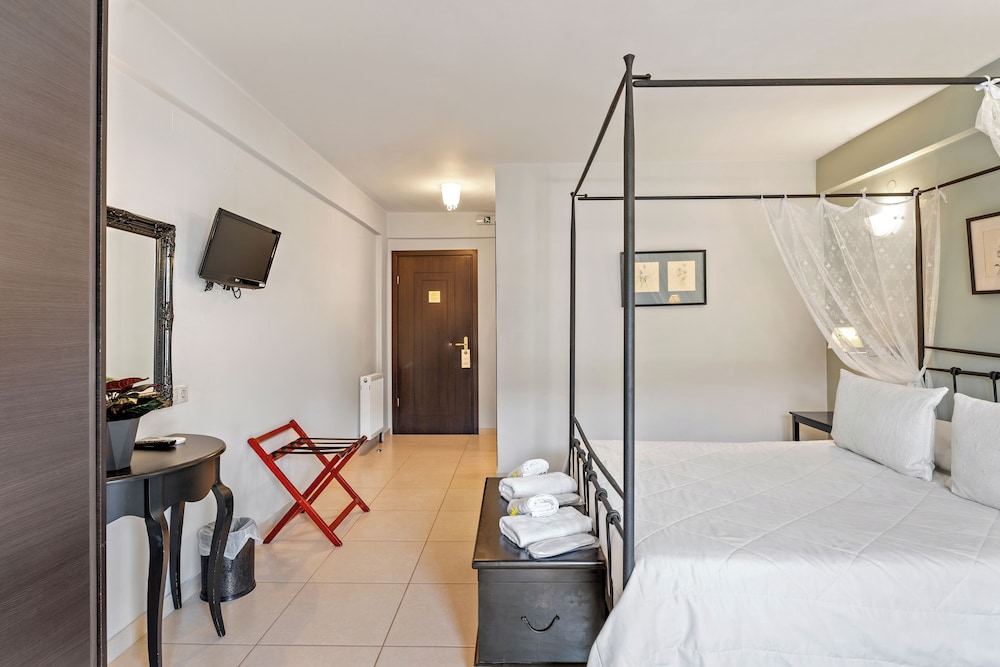 Aerinon Guesthouse