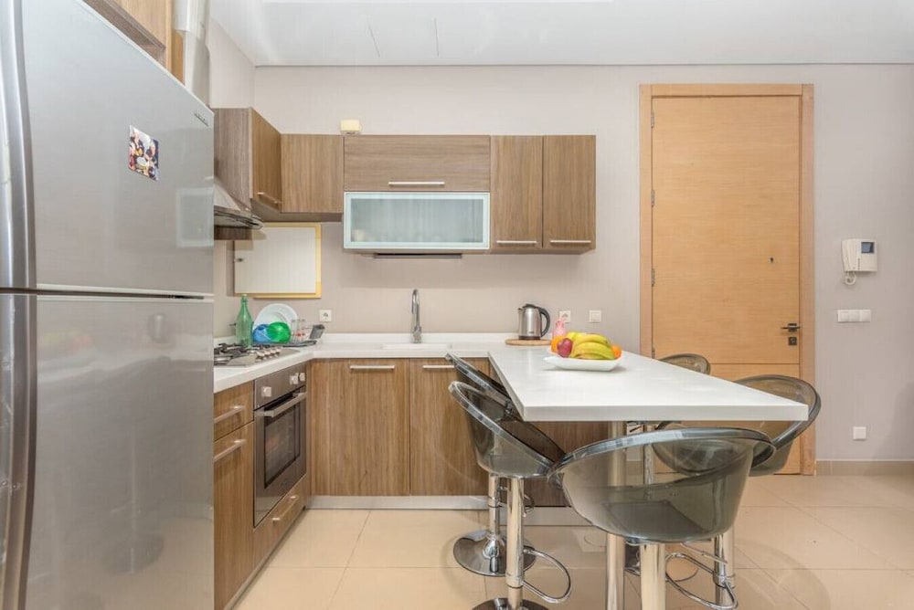 Sirene 1-BR Apt Pool & Gym in Gemmayze