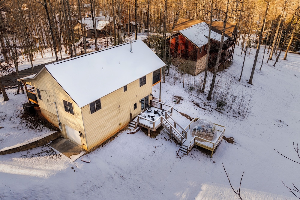 Moondance Cabin by Lightfoot Stays