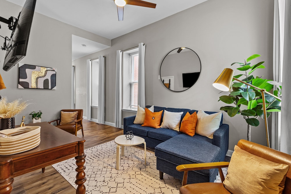 St Louis Vacations - Alluring City Escape Right JZ Vacation Rentals - Property Image 20