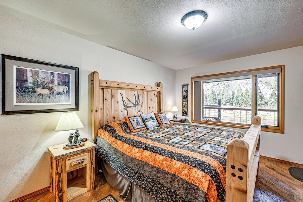 Hike, Fish & Unwind: Remote Escape in Montana