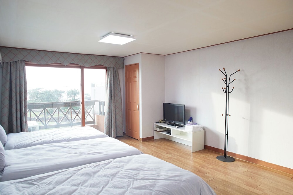 Jeju Tovice Condo New Building