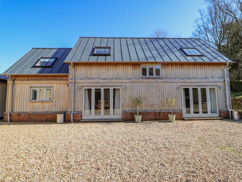 Oak Cottage