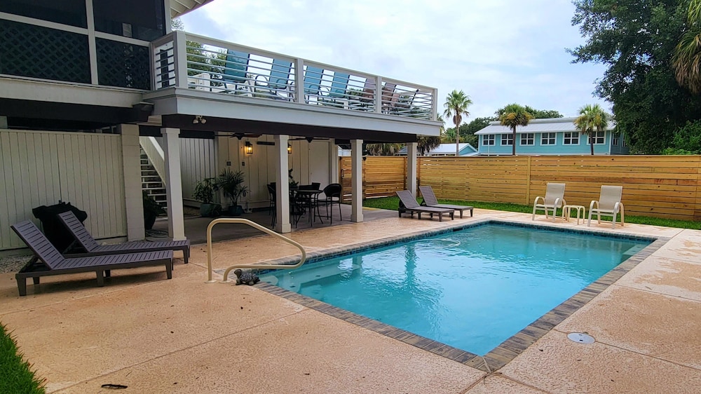 6 7th Street by Tybee Vacation Rentals