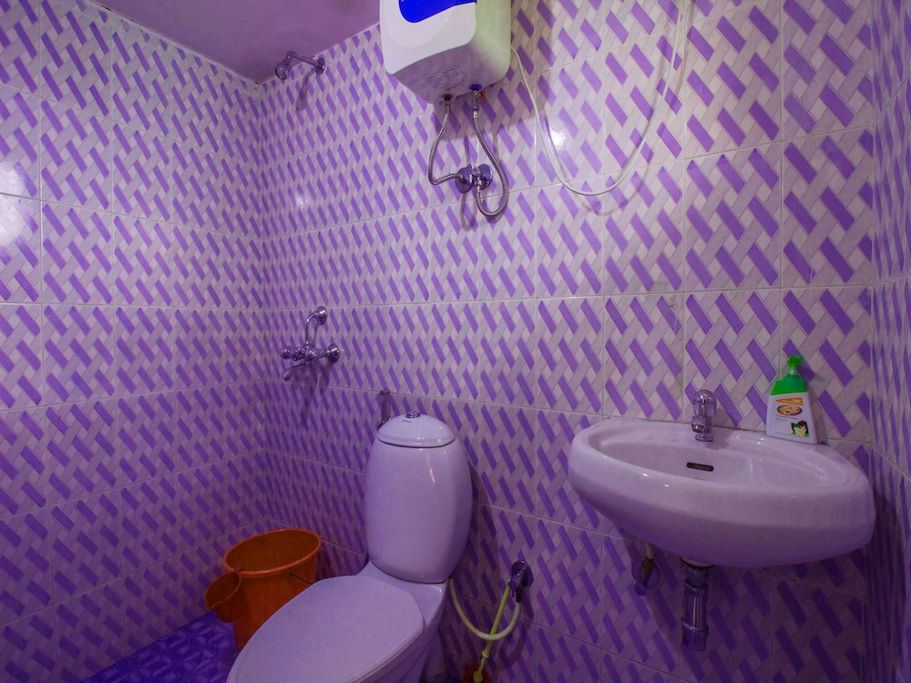 OYO 16923 Home Graceful Studio Miramar