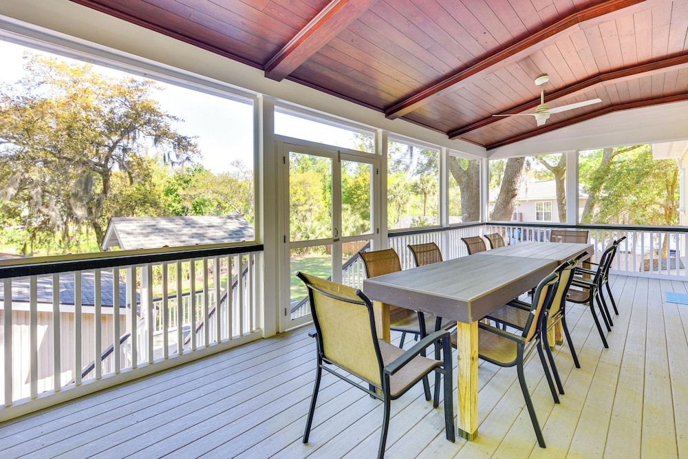 5 Mi to Beach: Spacious Home on Hilton Head Island