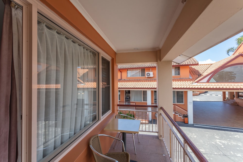 Engadine Motor Inn