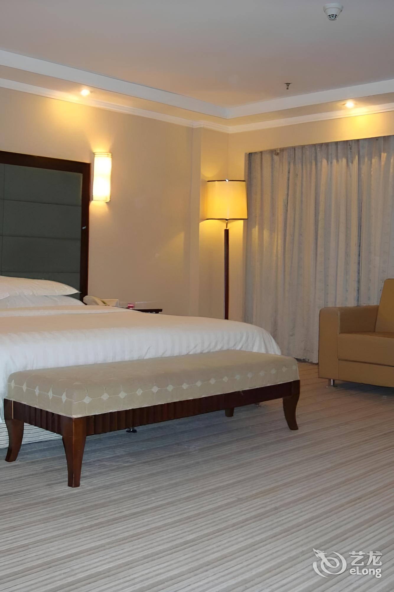 Huaweida Hotel