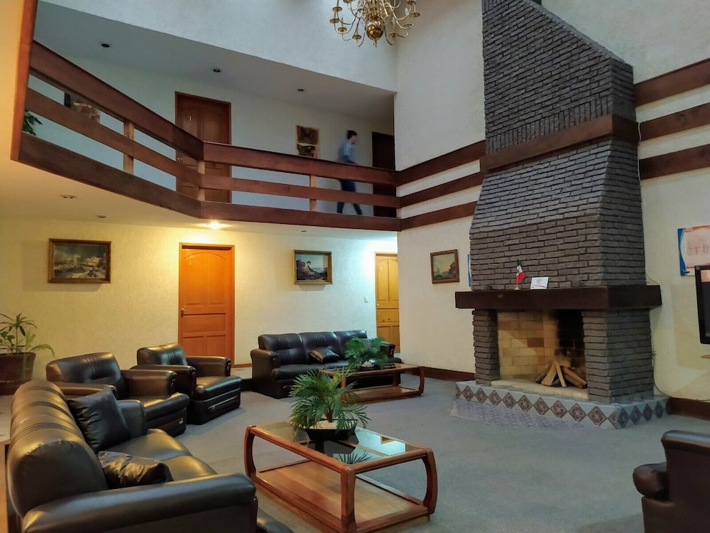 Pachuca Vacations - Hotel Universitario UAEH - Property Image 5